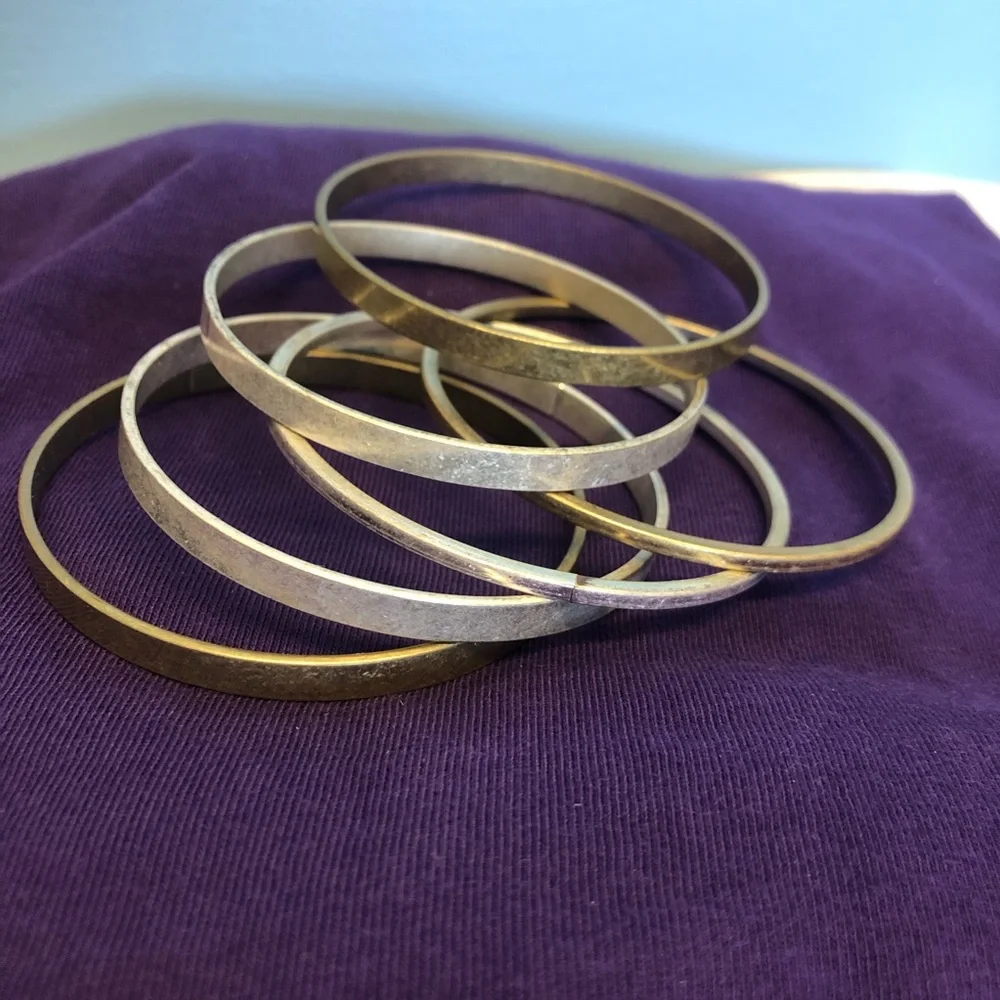Gold and Silver tones Mixed Metal Bangle Bracelet Set - Women Jewelry